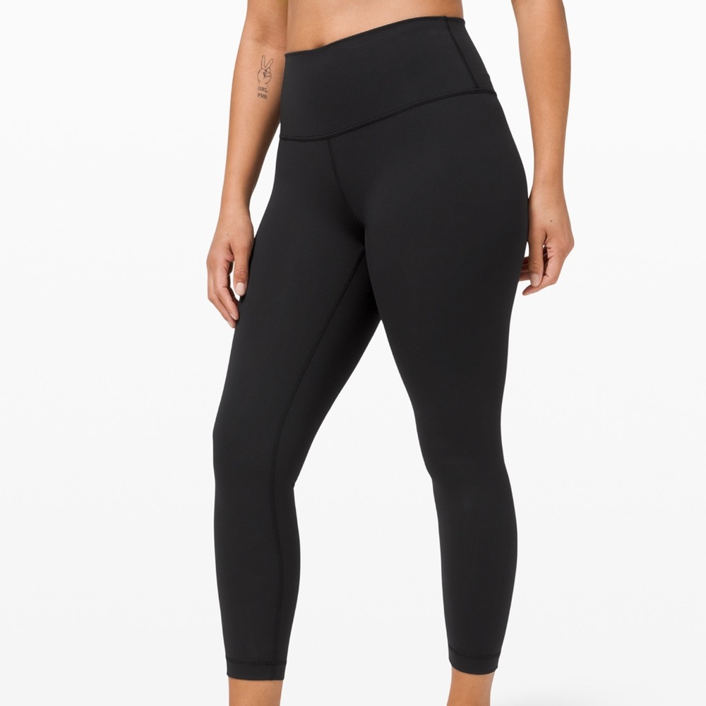 Lululemon Wunder Under 28”